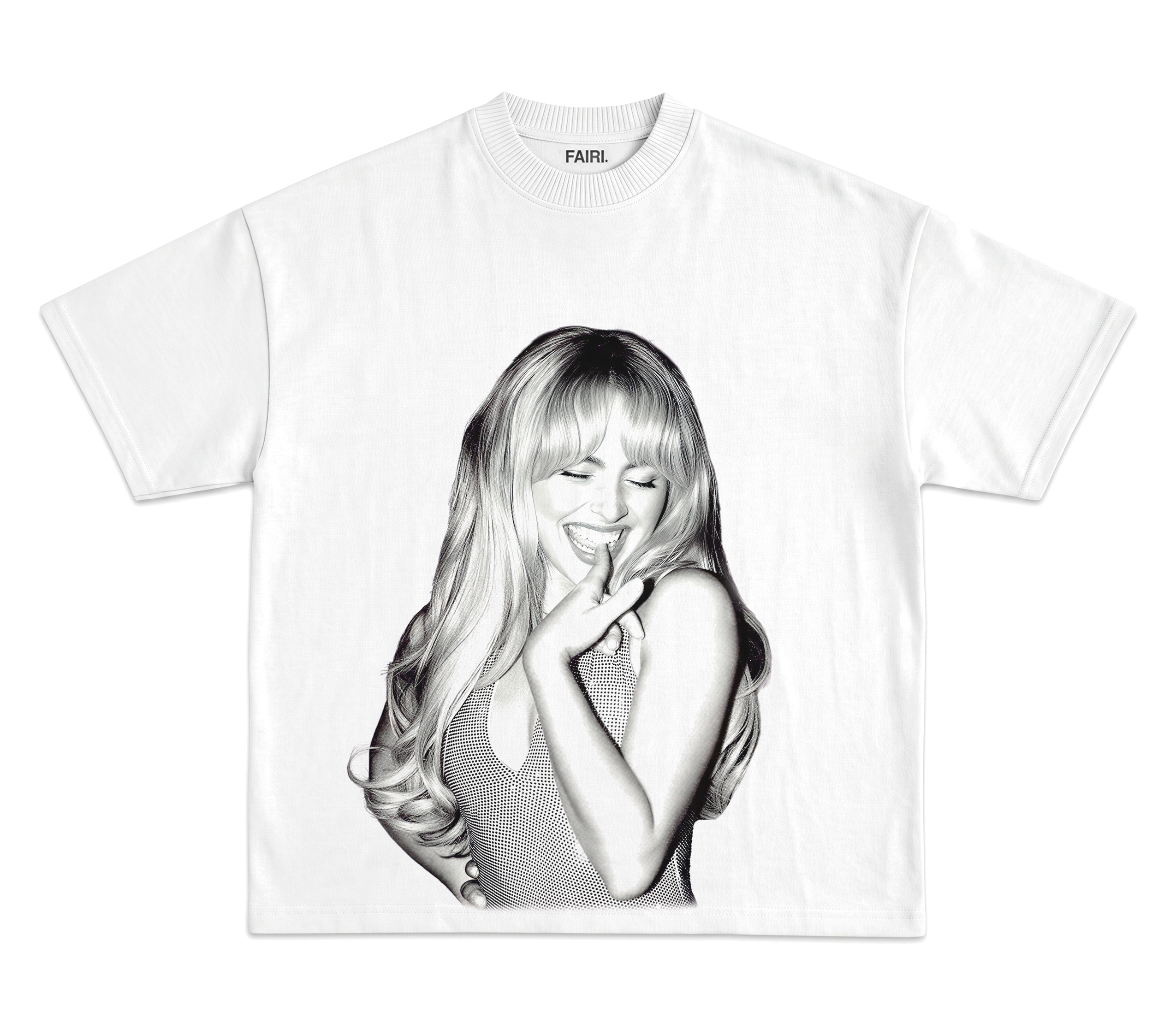 Camiseta Oversized Sabrina Carpenter